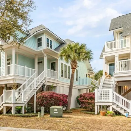 Buy this 3 bed townhouse on 1679 Folly Creek Way in Sol Legare Island, Charleston County