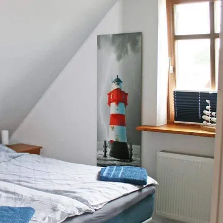 Rent this 3 bed duplex on Kronsgaard in Schleswig-Holstein, Germany