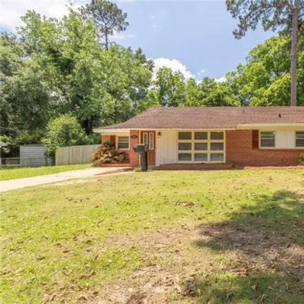 Buy this 3 bed house on 919 Parkwood Drive in Rosemont Heights, Montgomery