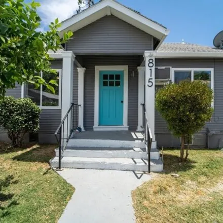 Buy this 2 bed house on 837 Oak Street in Marysville, CA 95901