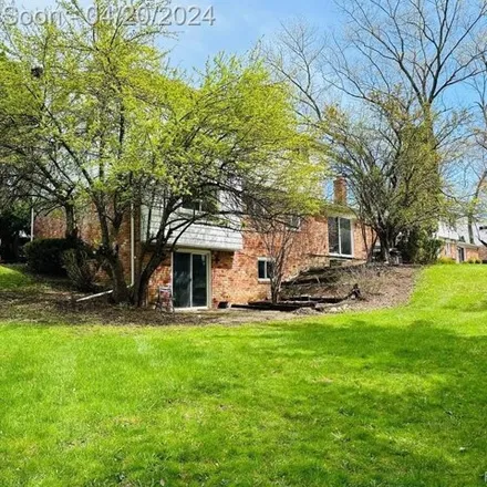 Image 2 - 3799 Macnichol Trail, Orchard Lake Village, West Bloomfield Township, MI 48323, USA - House for sale