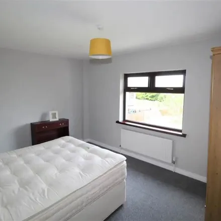 Rent this 3 bed apartment on 13 Ardcarn Way in Belfast, BT4 3NU