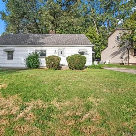 Image 1 - 47155 Vanker Avenue, Shelby Charter Township, MI 48317, USA - House for sale