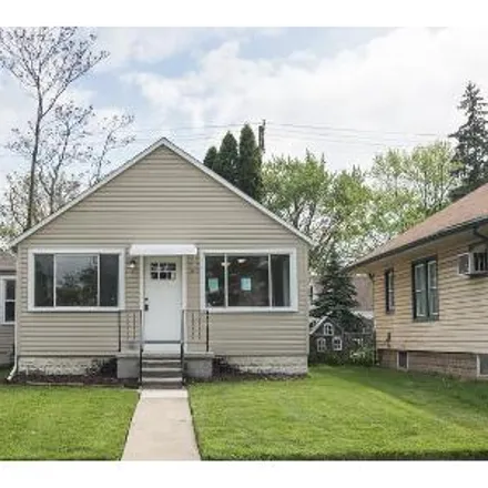 Buy this 2 bed house on 550 White Avenue in Lincoln Park, MI 48146