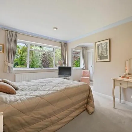 Image 5 - The Highway, London, SM2 5QS, United Kingdom - House for sale