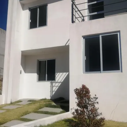 Buy this 3 bed house on Avenida Javier Rojo Gómez in La Providencia Siglo 21, 42186 Pachuquilla