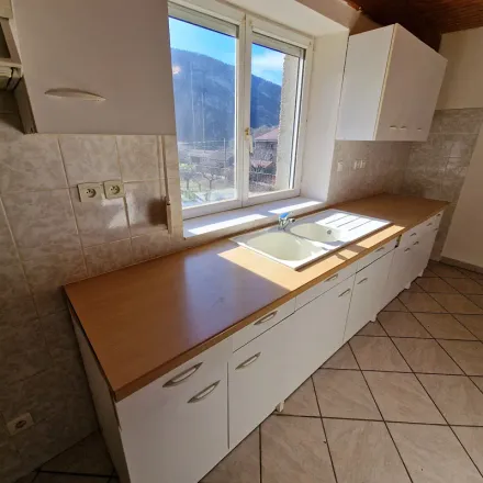 Rent this 3 bed apartment on 11 Avenue du Lac in 01130 Nantua, France