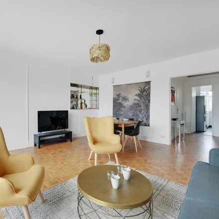 Rent this 2 bed apartment on 8 Place Marcel Sembat in 92100 Boulogne-Billancourt, France