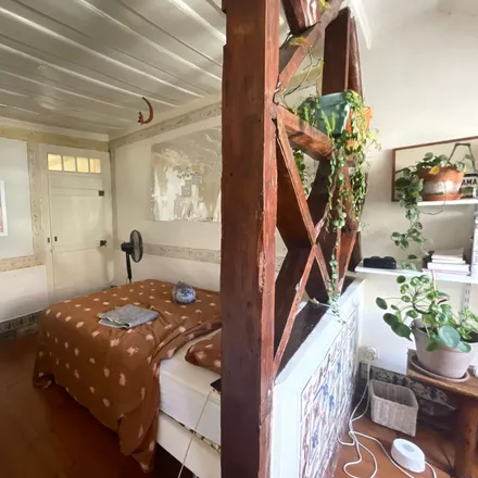 Rent this 1 bed room on Flamingos in Rua dos Douradores, 1100-203 Lisbon