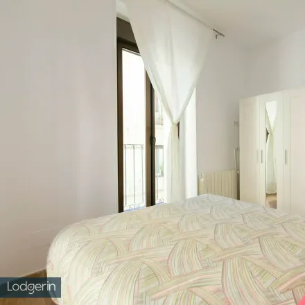 Image 5 - Madrid, Calle de Santa Isabel, 32, 28012 Madrid - Room for rent