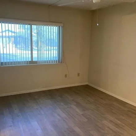 Rent this 2 bed apartment on 978 West Laguna Drive in Tempe, AZ 85282