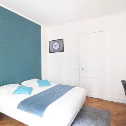 Image 3 - 10 Rue de Varize, 75016 Paris, France - Apartment for rent