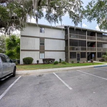 Buy this 2 bed condo on I 75 in Gainesville, FL 32607