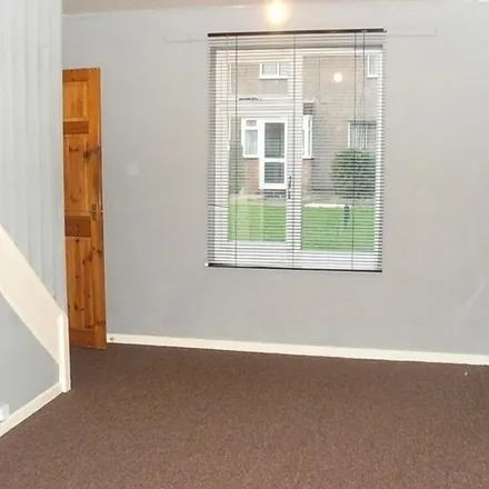 Rent this 3 bed apartment on Winfield Street in Rugby, CV21 3SH