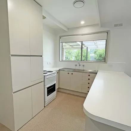 Image 7 - Caton Street, Warragul VIC 3820, Australia - Apartment for rent
