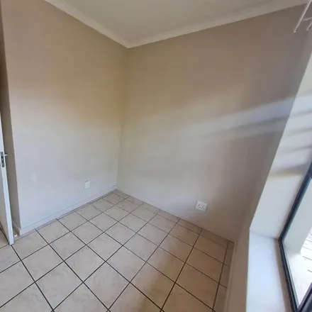 Image 4 - 12 Mintoor, Wellington, 7654, South Africa - Apartment for rent
