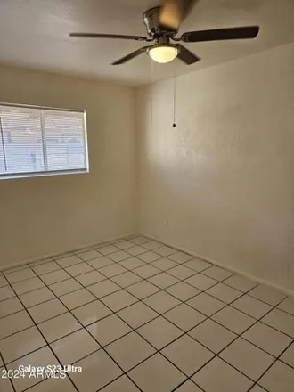 Image 3 - 1216 West Purdue Avenue, Phoenix, AZ 85021, USA - Apartment for rent