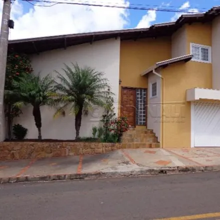 Buy this 3 bed house on Rua Vicentino Fragalli in Azulville, São Carlos - SP