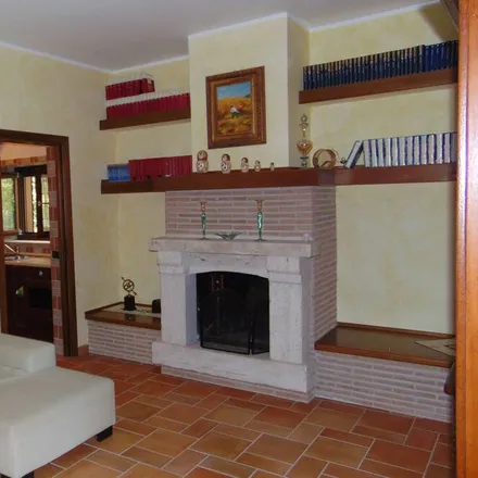 Image 2 - 03010, Italy - House for rent
