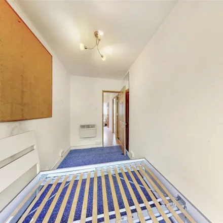Rent this 3 bed apartment on Hurdlow House in 1a Moody Street, London