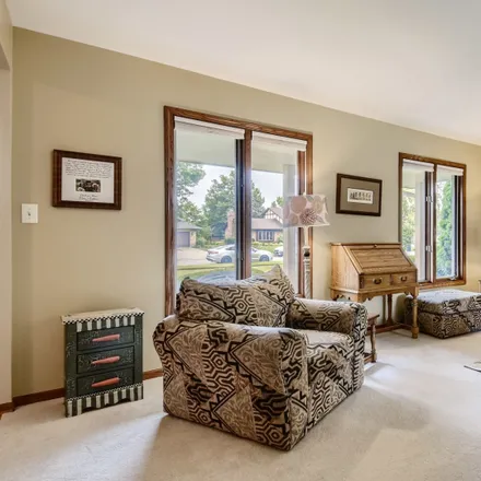 Image 6 - 8106 Sawmill Creek Drive, Darien, IL 60561, USA - House for sale