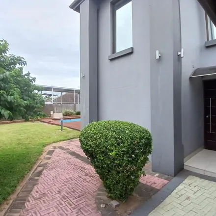 Image 2 - unnamed road, uMhlathuze Ward 1, Richards Bay, 3901, South Africa - Apartment for rent