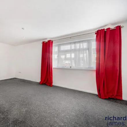 Image 2 - Forsey Close, Swindon, SN3 5DQ, United Kingdom - House for sale