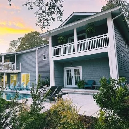 Buy this 6 bed house on 75 Cassina Lane in Coligny, Hilton Head Island
