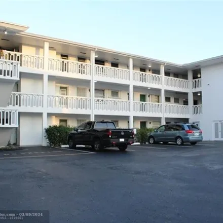 Buy this 1 bed condo on 1038 Northwest 49th Avenue in Plantation, FL 33313