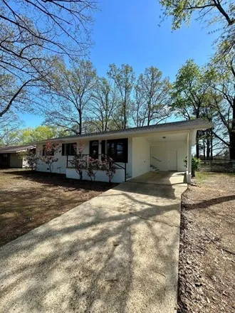 Buy this 3 bed house on 169 Oak Drive in Booneville, MS 38829