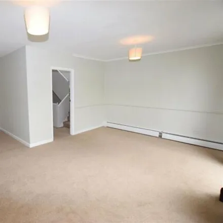 Rent this 6 bed townhouse on Primrose Hill Slow Tunnel in Finchley Road, London