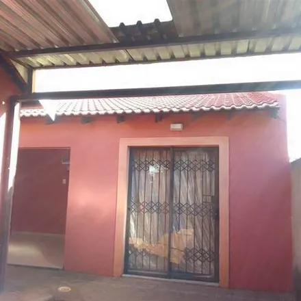 Image 6 - Adcock Street, Johannesburg Ward 13, Soweto, 1861, South Africa - Apartment for rent