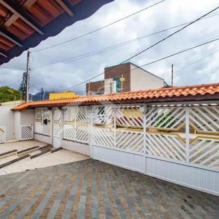 Buy this 3 bed house on Rua México in Jardim Marcia I, Peruíbe - SP