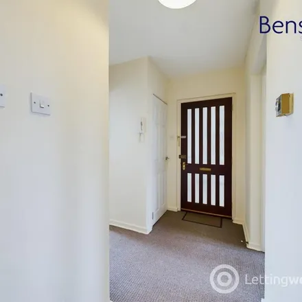 Rent this 2 bed apartment on Dunglass Avenue in East Kilbride, G74 4EG