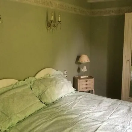 Rent this 2 bed house on 12200 La Bastide-l'Évêque