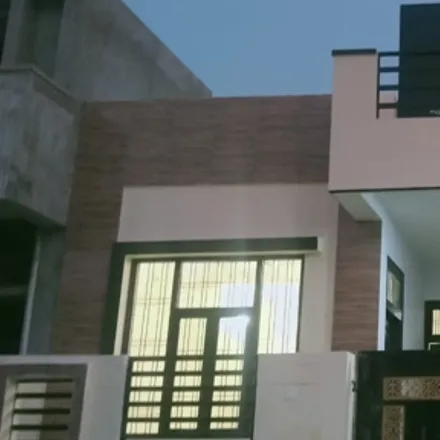 Buy this 2 bed house on unnamed road in Jankipuram, - 226026