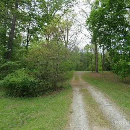 Image 3 - Chimney Rock Road, Rutherford County, NC 28139, USA - House for sale