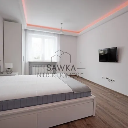 Rent this 2 bed apartment on Piekarnia Cichej Kobiety in Fabryczna 13, 65-410 Zielona Góra