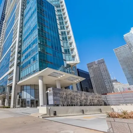 Rent this 3 bed condo on 340 on the Park in 340 East Randolph Street, Chicago