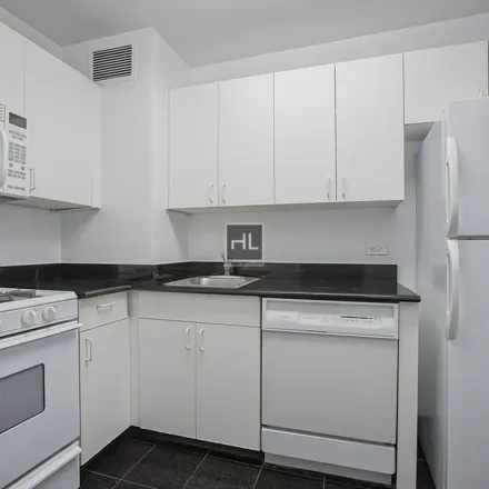 Image 3 - 1659 2nd Avenue, New York, NY 10028, USA - Apartment for rent