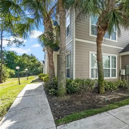 Buy this 3 bed condo on 5669 Rosehill Road in Sarasota County, FL 34233