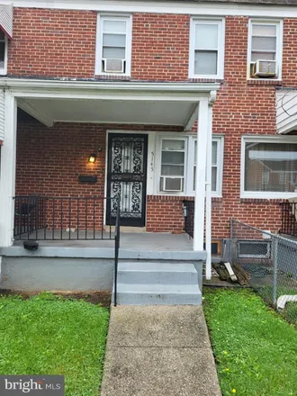 Image 2 - 5135 Nelson Avenue, Baltimore, MD 21215, USA - Townhouse for sale