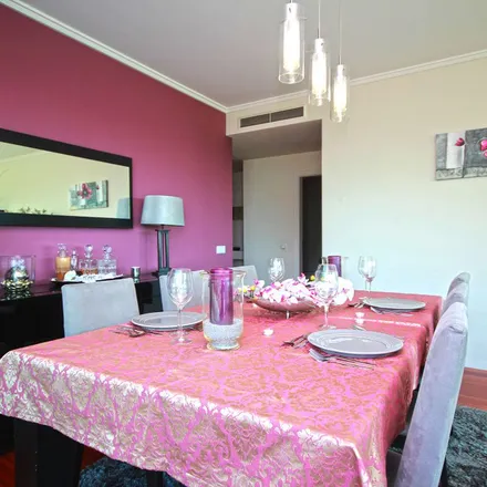 Rent this 1 bed apartment on Avenida Mário Soares in 9000-737 Funchal, Madeira