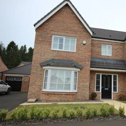 Buy this 5 bed house on Snowdrop Avenue in Hartlepool, TS22 5RA