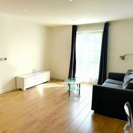 Rent this 2 bed room on Tiller House in Londres, London