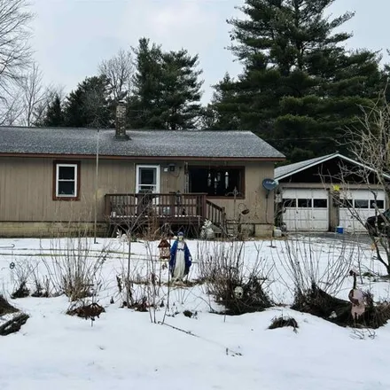Buy this 3 bed house on 151 Cooper Road in Milton, VT 05468