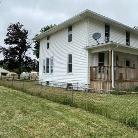 Buy this 3 bed house on 303 Wenzel Avenue in Sturgis, MI 49091