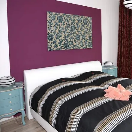 Rent this 2 bed apartment on DRK Kreisverband Weserbergland in Rettungswache Bad Pyrmont, Maulbeerallee 4