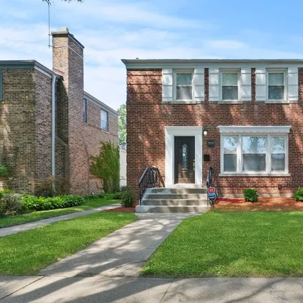 Buy this 3 bed house on 10610 South Parnell Avenue in Chicago, IL 60628