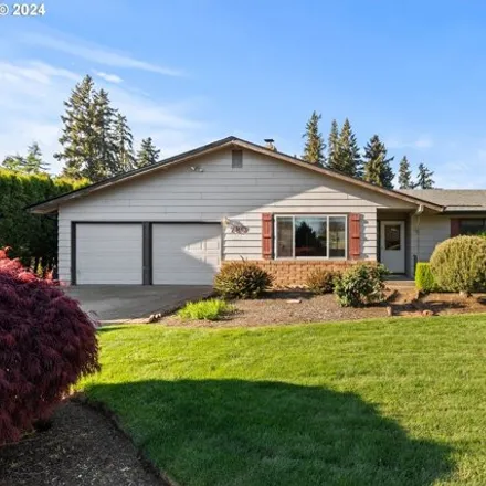 Buy this 2 bed house on 780 Northeast 22nd Avenue in Canby, OR 97013